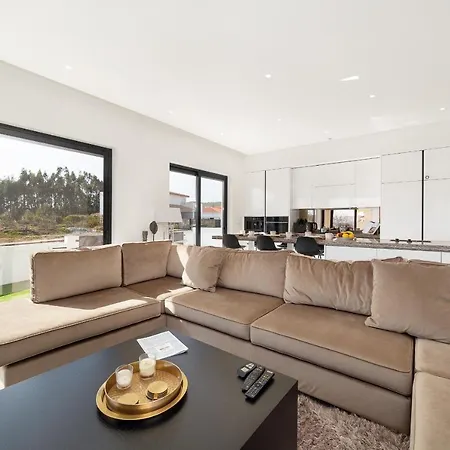 Floresta - By Sch فيلة ساو مارتينهو دو بورتو